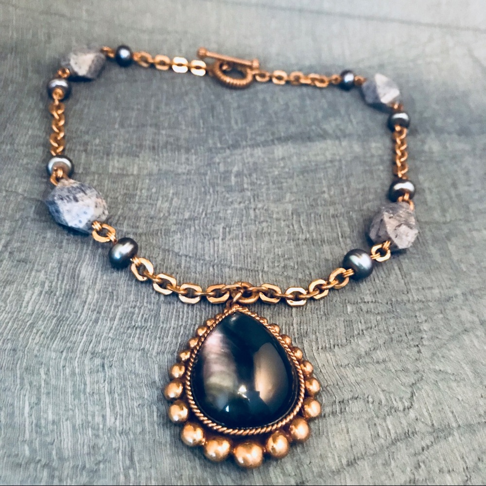 Dramatic Pendant Necklace